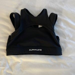 Alphalete Keyhole Black Sports Bra Top S